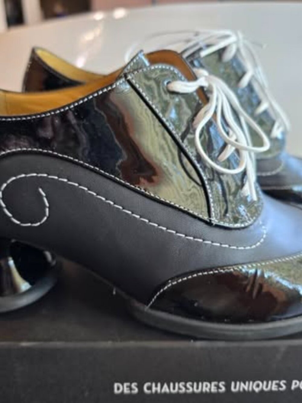 John Fluevog Black Enneagram Generous Size 9 Excellent Condition - Picture 3 of 8